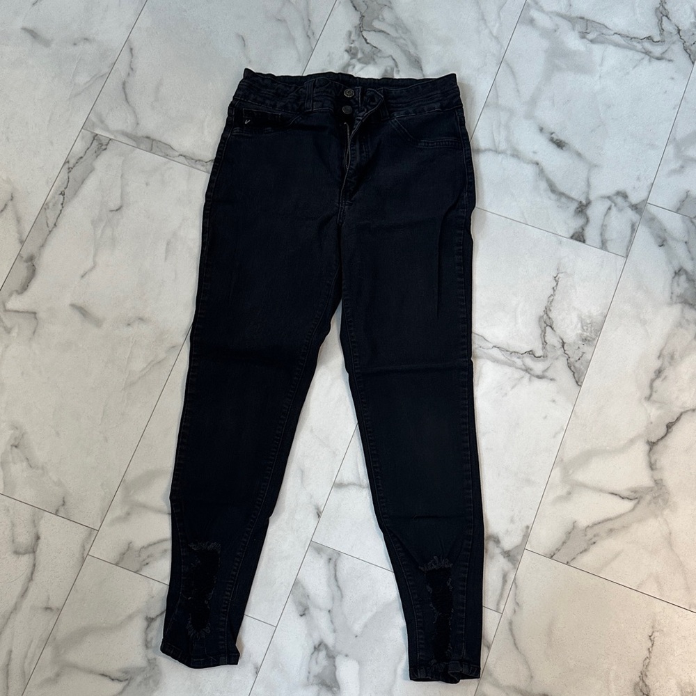 High-Rise Black Skinny Jeans for Women — Stretch Denim